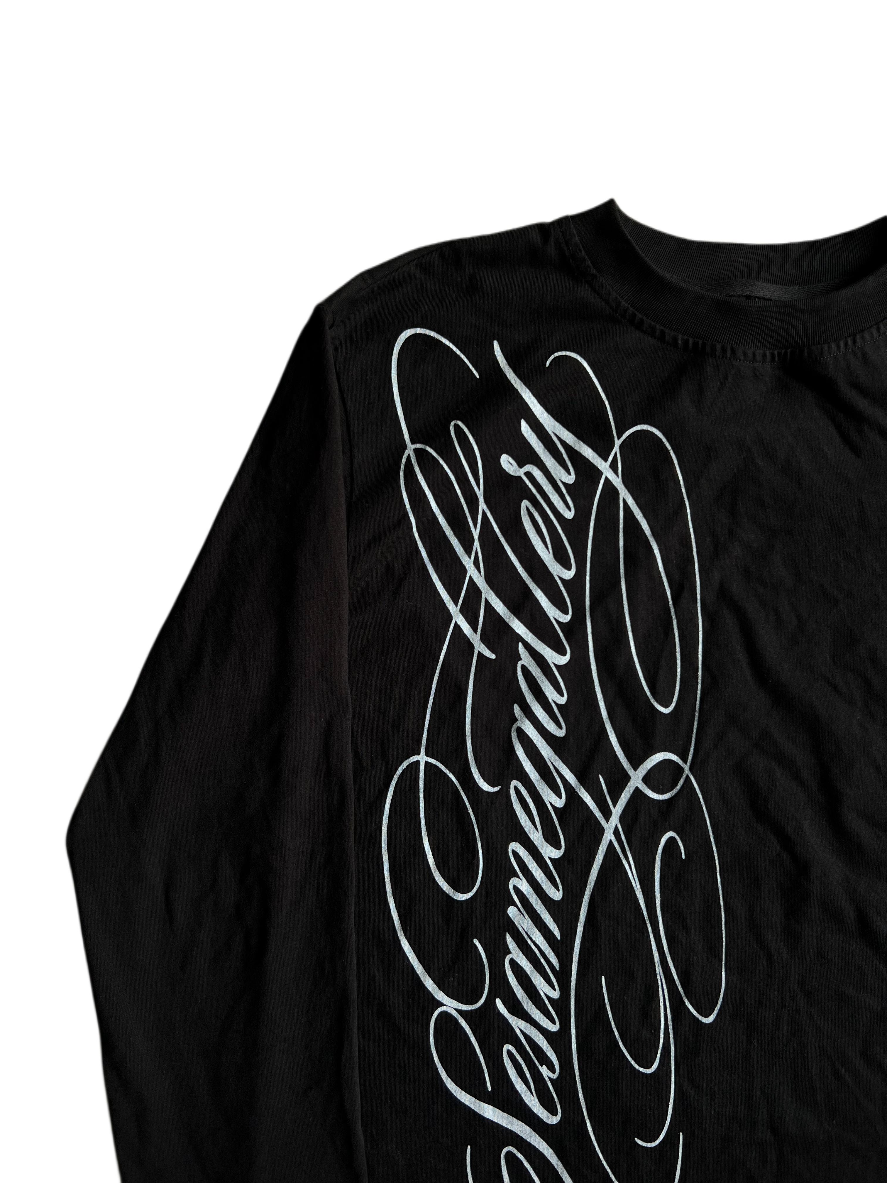 "signature II" long sleeve black